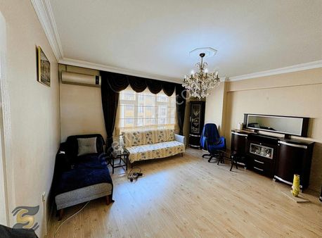 Gaziosmanpaşada Çok Merkezi Konumda Satılık Aydınlık 3+1 Daire!!