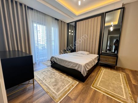 Truva // Onur Gündüzcü'den Havuzlu Lüks Sitede Fırsat 3+1 Daire