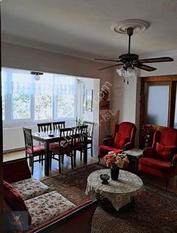 Çınarcık Merkez İskele De 2,5+1 Satılık Daire