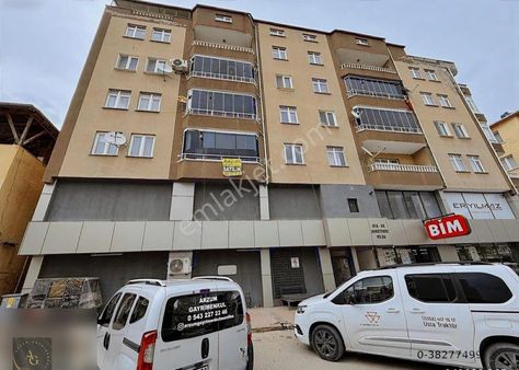 Harmanlar Mahallesinde Teraslı 2 Noter Karşısında 3+1 Daire