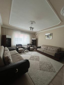 Sgk Gayrimenkul Karacabey Merkezi Alanda Ara Kat 3+1 Daire Satılıktır