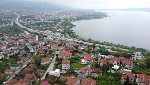 Satılık İmarlı Arsa 456 M² Müstakil Göl Manzaralı Sapanca/göl Mh