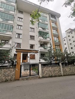 Kartal Orta Mh. Metro'ya Yakın Satılık 2+1 !!!!