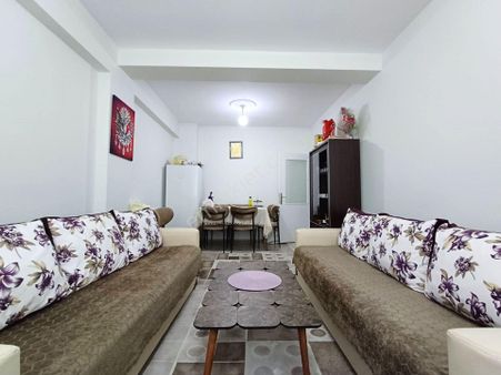 Recep Ümit Emlak'tan Şarhöyük Mahallesi Çevre Yolu Yakınında Satılık Geniş Ferah 2+1 Daire