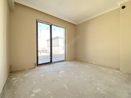 Modern Mimarili, Bahçeli, 4+1 Lüks Müstakil Villa!