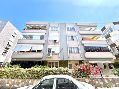 ♦ Adıgüzelden ♦ Altınkumda Ayrı Mutfak Cam Balkonlu 2+1 Harika Daire