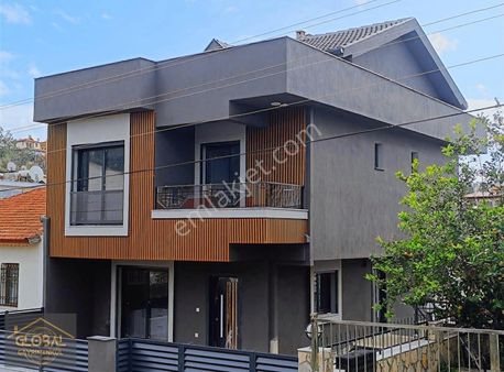 Global'den Sıfır Villa Denize 5dk