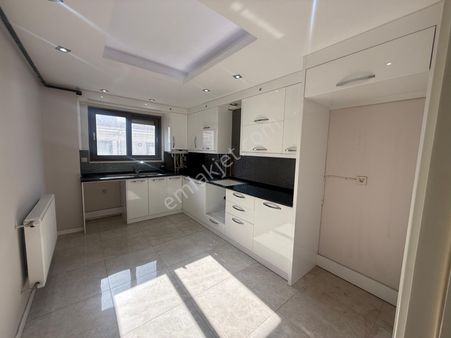 Bağbaşı'nda 170 M2 2+1 Dubleks Geniş Ferah Daire