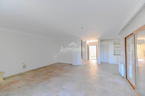 Kuşadası Şahinköy Villaları'nda 4+2 Satılık Villa