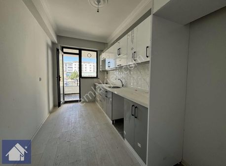 *mükemmel Komum*3+1*sıfır*ebeveyn Banyolu*yerden Isıtmalı*130 M2