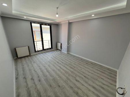 Seba'dan Gültepe Mh 3+1 120m2 Metrobüse 3 Dk.mesafede Dublex Daire