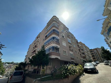 Osmangazi Hüdavendigar Mah. Tuğcu Apt. 200 M2 4+1 Satılık Daire