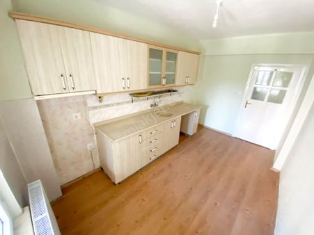 🛑🛑aktif'ten Fırsat Akçay'da Satılık 3+1 Ebeveyn Banyolu Otoparklı Ön Cephe Devasa Daire