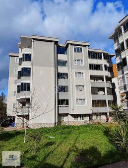 Güzelyalı Siteler Mahallesinde Satılık Daire