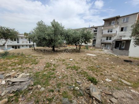 Menemen Satılık Konut İmarlı Arsa