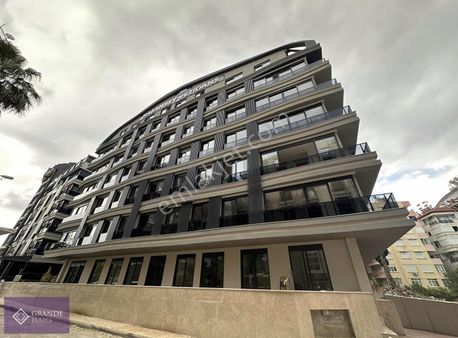 Gençlik Mah.havuzlu Sitede Satılık 2+1 Sıfır Daire