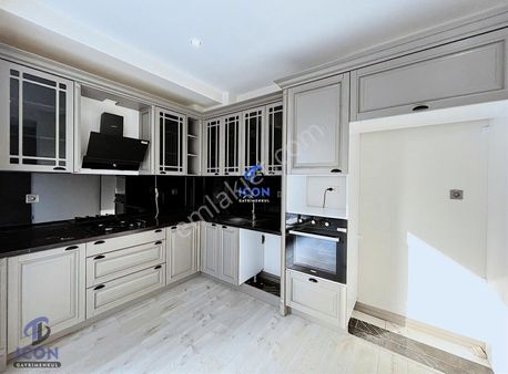 Icon'dan Merkez Mah'de Marka Projede Ferah, Şık 2+1