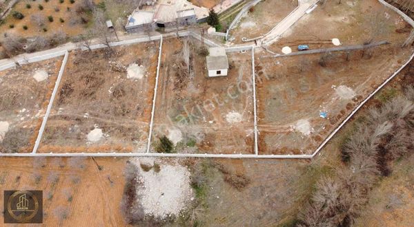 Baron Dan Kalyoncu Karşısı Bağ Evlik Araziler