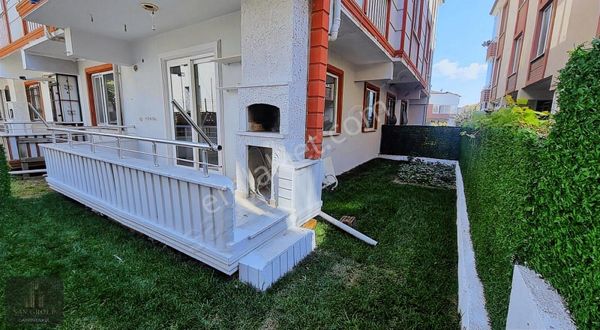 Nefis Müstakil Bahçeli Denize Yürüme Mesafesinde 2+1