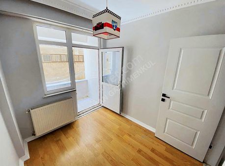 Mehmet Akifte Satılık Daire 2+1 Yeni Bina