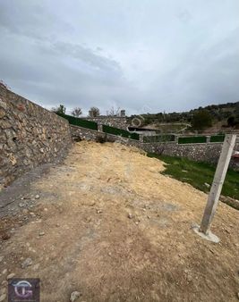 Tuğhan Gayrimenkulden Buca Doğancılarda Satılık 350 M2