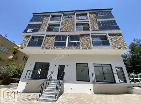 İzmir Selçuk Çarşı Merkezde Satılık 65 M2 Dükkan