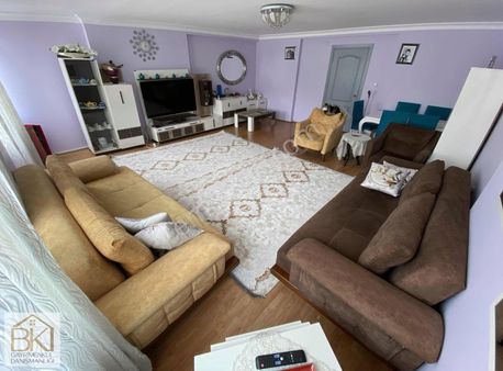 İzmir Selçuk Zafer Mah Satılık 3+1 Doğalgazlı Asansörlü Daire