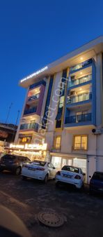 Kuşadası İkiçeşmelik Mah. Merkezde Arakat 2+1 Daire