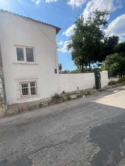 Nazilli Satılık Müstakil Ev Ve Arsa 148 M2 Araç Takasına Açık