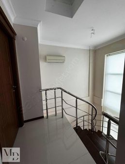 Alaçatı Göbene Bölgesi 3+1 Sezonluk Kiralık Villa