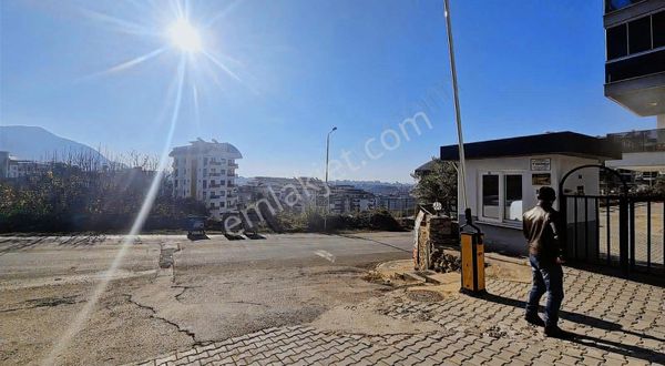 Çıplaklı Mah 4+1 Pent House Havuzlu Ve Manzaralı Satılık Daire