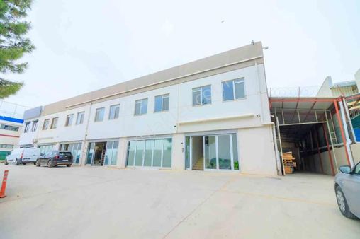 İzmir Bornova 4'üncü Sanayi Bölgesinde Satılık İşyeri