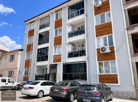 Üçer Emlaktan Abdurrahman Mah. 2+0 Kapalı Balkonlu Satılık Daire