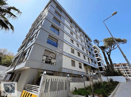 Koru Plus Sitesi'nde Koru Manzaralı 4+1 Geniş Daire