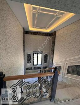 Hrp Gayrimenkulden Körkün'de Asfalt Üstü Havuzlu Villa