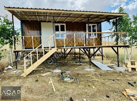 Acar Emlak'tan Cevizli Bahçe İçinde Elektrkli Sulu Verandalı Ev*