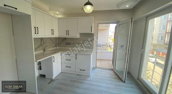 Didim Otogara Yakın Mevkide Giriş Kat Üstü, İçi Yenilenmiş 2+1