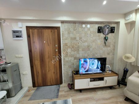 Yenifoça Merkezde Satılık Villa