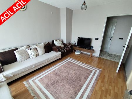 Acil ! Satılık Çamlıca Sitesinde 2+1 , 85m² Daire