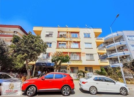 A Plus'tan Aydınlıkevlerde Forum'a Yakın 4+1 Satılık Daire