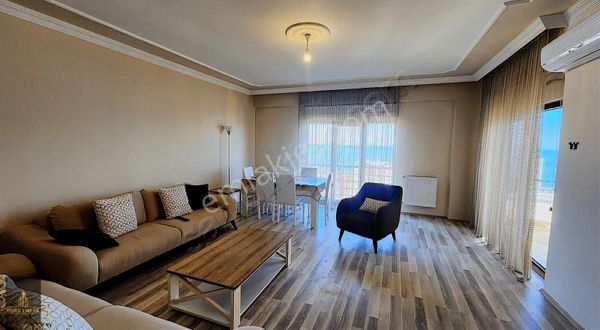 Yomra Site Içerisinde Eşyalı Satılık Dublex Daire