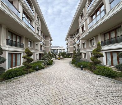 Gezgen'den Sitenin En Güzeli Özel Bahçeli 2+1 Kullanışlı Daire