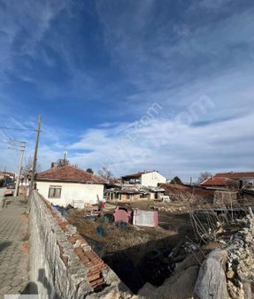 Fevziçakmak Mahallesi Satılık 600m2 Arsa