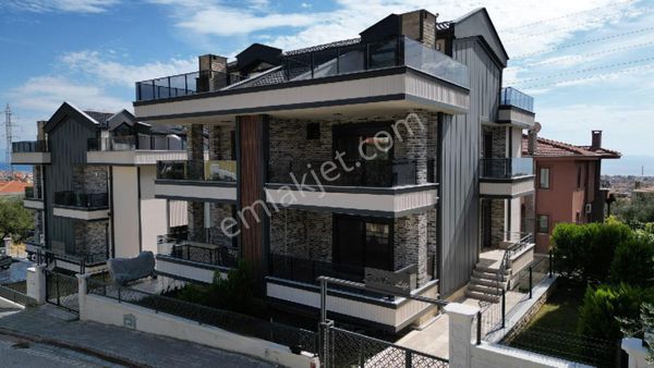 Altınoluk İlkbahar'dan Şehir İçinde Çarşıya Yürüme Mesafesinde Ultra Lüx Uygun Fourlex Villa