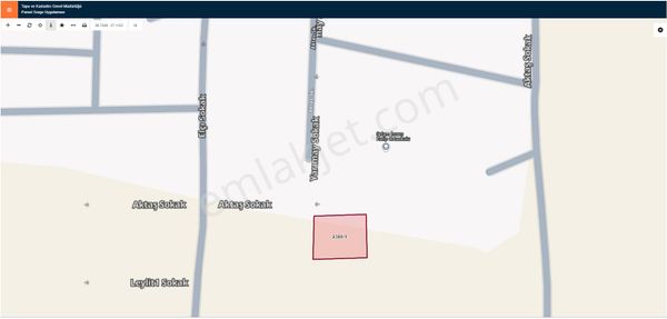 Hadi Gayrimenkul Ve Haritadan Eski Hastane Karşısında Satılık Köşe Başı A-5 Arsa