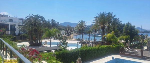 Yalıkavak D Plaj Da 3+1 Denize Sıfır Bahçeli Kiralık Daire