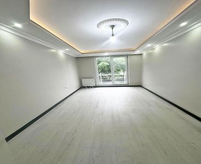 Esenyurt Mehterçeşme Mah Metrobüse Yakın 2+1 Satılık Yeni Daire