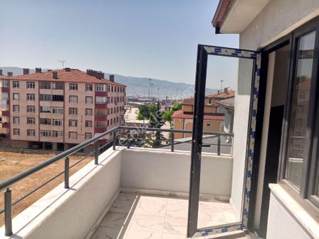 Şenol Gayrimenkulden Satılık Daire Dubleks Sıfır