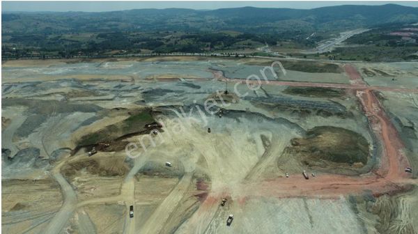 Kandıra Gıda İhtisas Osb'ye Ve Köye Komşu Satılık Tarla