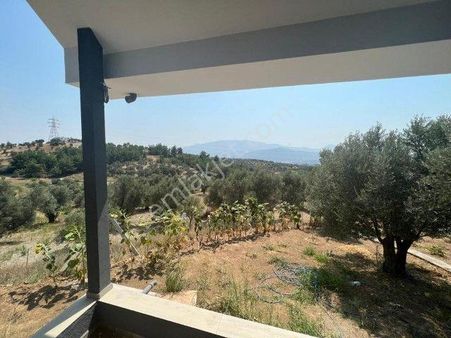 Bornova Yakaköy Mahallesinde 2+1 Sıfır Müstakil Ev